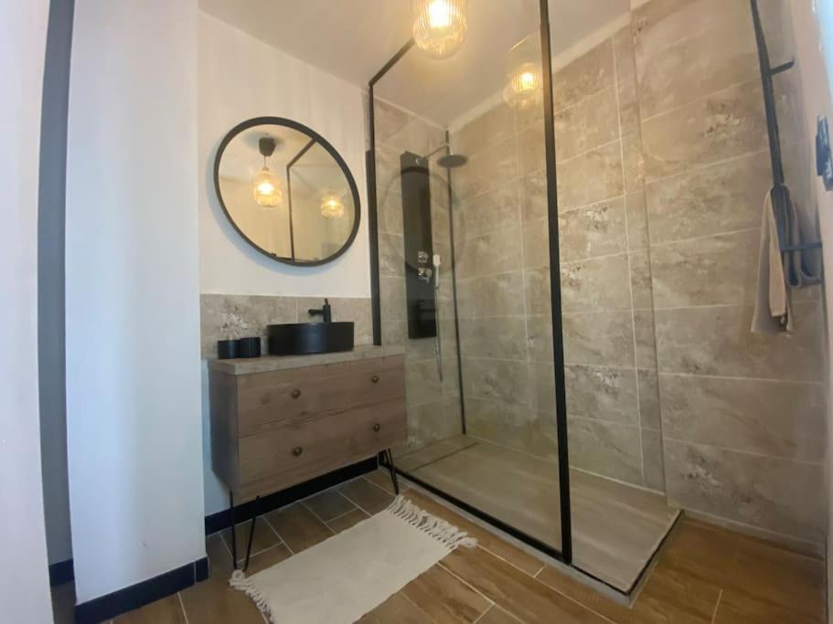 White Wood Apartment Narbonne Exterior photo